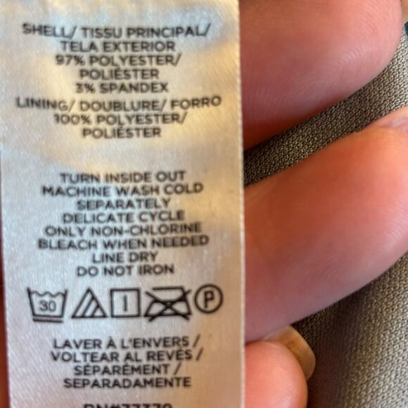 Ann Taylor Sequin Sleeveless Mock Neck Top Size XL - Picture 7 of 7